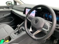 Second-hand VW Golf VIII Life 110 CP (80 kW) 2024 Hatchback