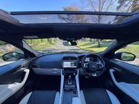 Used Jaguar F-Pace Supercharged 550 HP (404 kW) 2019 Black SUV