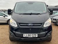Used Ford Tourneo Custom Titanium 168 HP (123 kW) 2017 Black Van