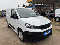 Used Peugeot Partner Premium 100 HP (73 kW) 2023 White MPV