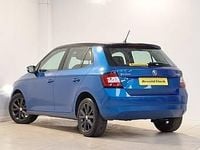 Used Skoda Fabia Colour Edition 95 HP (69 kW) 2017 Blue Hatchback