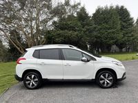 Used Peugeot 2008 Allure 100 HP (73 kW) 2015 White SUV