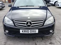 Käytetty Mercedes C180 2010 Musta Sedan