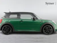Used Mini Cooper Hatch 134 HP (98 kW) 2023 Green Hatchback