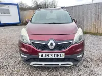Used Renault Scénic III Dynamique 130 HP (95 kW) 2013 Red MPV