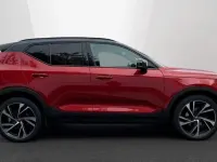 Used Volvo XC40 R-Design 188 HP (138 kW) 2018 Red SUV