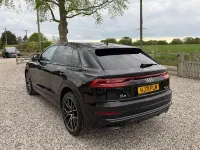 Używany Audi Q8 Black Edition 286 KM (210 kW) 2023 SUV