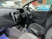Used Renault Captur Dynamique 90 HP (66 kW) 2014 Cream SUV