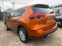 Used Nissan X-Trail Acenta Premium 150 HP (110 kW) 2019 Orange SUV