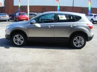 Used Nissan Qashqai Acenta 117 HP (86 kW) 2011 Silver SUV