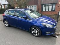 Used Ford Focus Zetec 125 HP (91 kW) 2016 Blue Hatchback