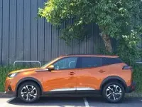 Used Peugeot 2008 Allure 101 HP (74 kW) 2020 Orange SUV