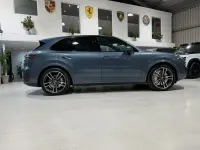 Used Porsche Cayenne Turbo 550 HP (404 kW) 2020 Blue SUV