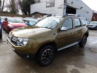 Used Dacia Duster Prestige 110 HP (80 kW) 2016 Green SUV