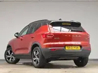 Used Volvo XC40 R-Design 163 HP (119 kW) 2021 Red SUV