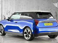 Used Mini Cooper SE Hatch 158 kW (215 HP) 2024 Blue Hatchback