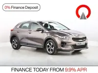 Usado Kia XCeed 118 HP (86 kW) 2020 Castanho SUV