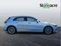 Usado Mercedes A180 Executive 113 HP (83 kW) 2018 Prateado Citadino
