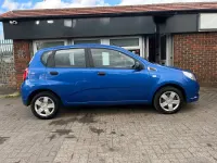 Used Chevrolet Aveo 2010 Blue Hatchback