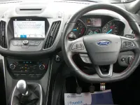 Used Ford Kuga ST-Line 150 HP (110 kW) 2019 White SUV
