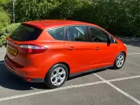 Begagnad Ford C-MAX Zetec 2010 Röd Minibuss