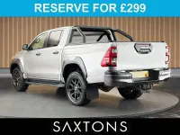 Used Toyota HiLux 204 HP (150 kW) 2025 Silver Pickup