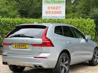 Used Volvo XC60 R-Design 250 HP (183 kW) 2018 Silver SUV