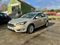 Used Ford Focus Titanium 120 HP (88 kW) 2015 Silver Hatchback