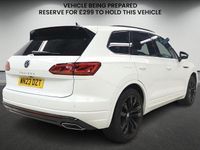 Used VW Touareg Black Edition 286 HP (210 kW) 2022 Pure white SUV