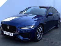 Usado Jaguar XE R-Dynamic 250 HP (183 kW) 2021 Azul Sedan