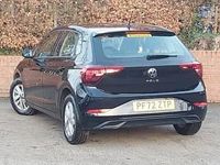 Usado VW Polo Life 95 HP (69 kW) 2023 Preto Citadino
