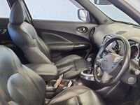 Used Nissan Juke Tekna 2015 White SUV