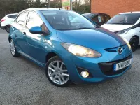 Usado Mazda 2 Inclusive 102 HP (75 kW) 2011 Azul Citadino