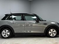 Used Mini Cooper Classic 134 HP (98 kW) 2022 Grey Hatchback