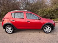 Used Dacia Sandero Ambiance 90 HP (66 kW) 2014 Red Hatchback