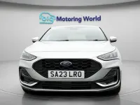 Used Ford Focus ST-Line 125 HP (91 kW) 2022 Silver Hatchback