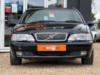 used Volvo V70 2.3 T5 5dr Auto