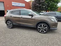 Used Nissan Qashqai Acenta 110 HP (80 kW) 2016 Silver SUV