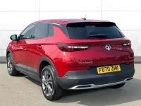 Used Vauxhall Grandland X 131 HP (96 kW) 2020 Red SUV