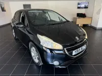 Used Peugeot 208 Allure 2015 Black Hatchback