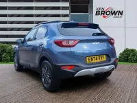 Novo Kia Stonic 2025 Azul SUV