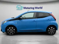 Used Toyota Aygo Trend 71 HP (52 kW) 2019 Blue Hatchback