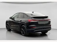 Second-hand Audi Q4 e-tron S-Line 210 kW (286 CP) 2024 Negru SUV