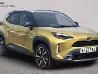 Used Toyota Yaris Cross Edition 116 HP (85 kW) 2022 Yellow SUV