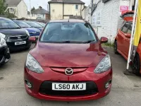Używany Mazda 2 86 KM (63 kW) 2010 Czerwony Hatchback