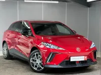 Used MG MG4 EV Trophy 147 kW (200 HP) 2024 Red Hatchback
