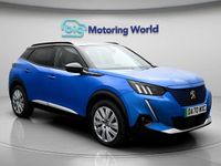 Second-hand Peugeot e-2008 Premium 98 kW (134 CP) 2021 Albastru SUV