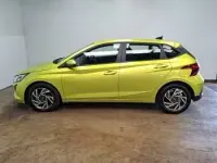 Used Hyundai i20 Advanced 100 HP (73 kW) 2025 Green Hatchback