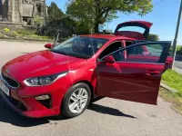 Używany Kia Ceed 136 KM (100 kW) 2020 Czerwony Hatchback