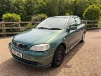 Used Vauxhall Astra Club 84 HP (61 kW) 2001 Green Hatchback